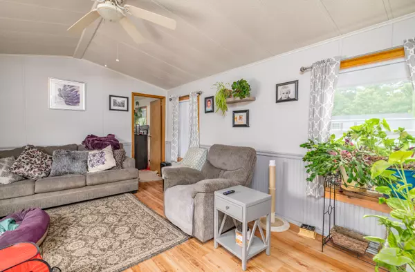 China, ME 04358,50 Chadwick WAY