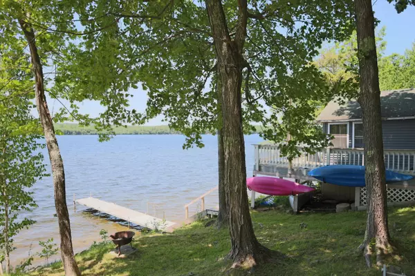 Winthrop, ME 04364,464-467 Memorial DR