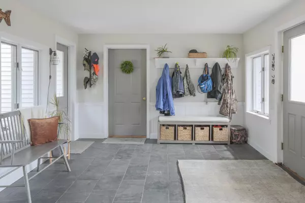 Lincolnville, ME 04849,66 Ballou DR