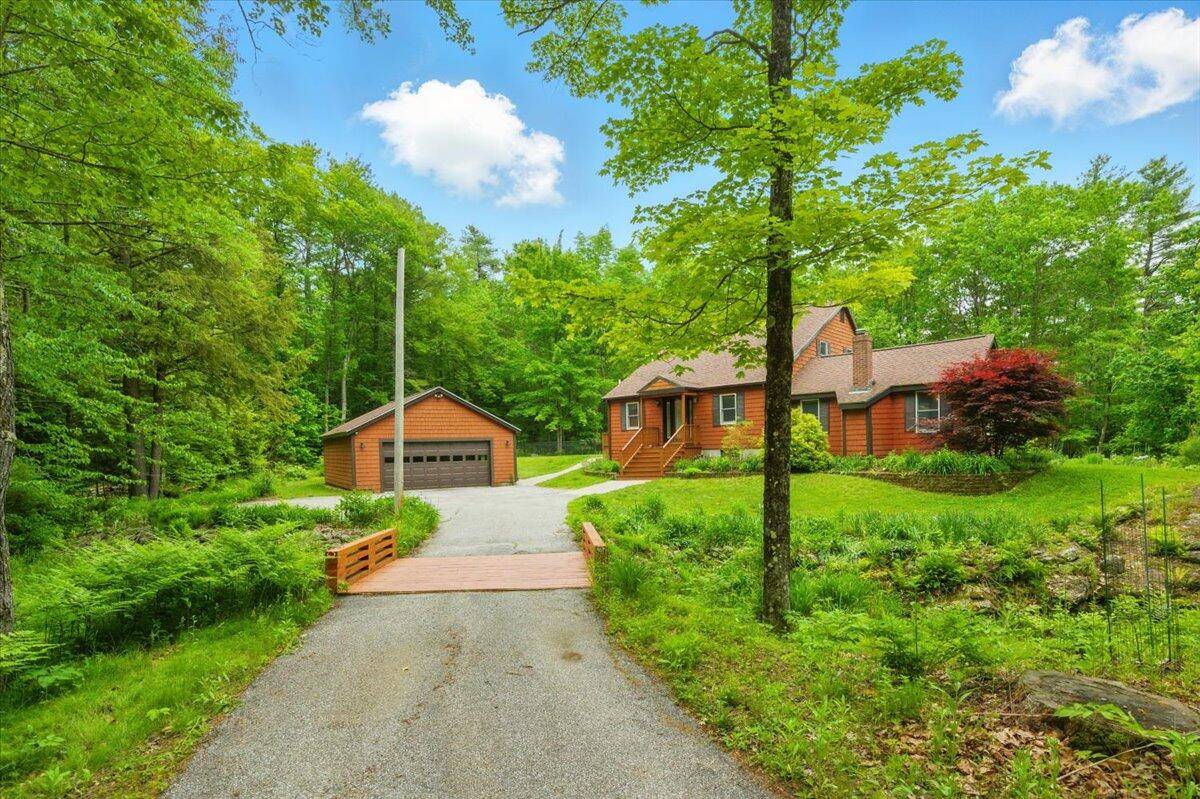 463 Cobbs Bridge RD, New Gloucester, ME 04260