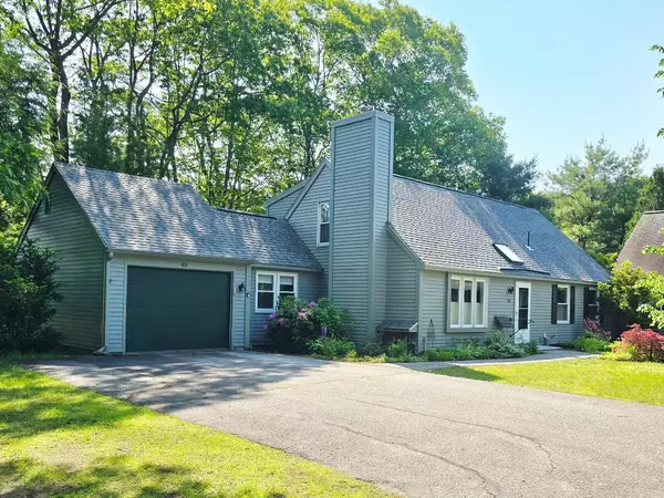 40 Willow Grove RD, Brunswick, ME 04011