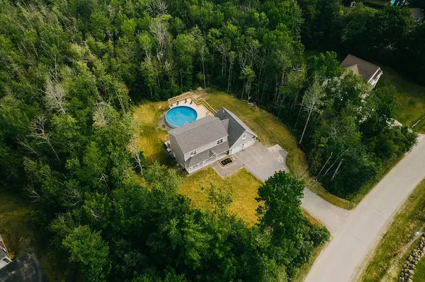 30 Bishop Drive, Hermon, ME 04401