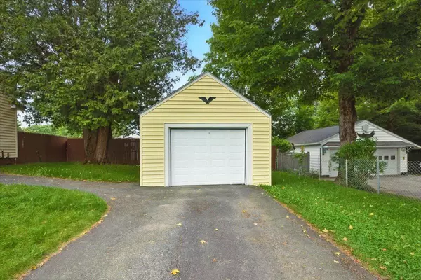 Lewiston, ME 04240,5 Jeffrey ST