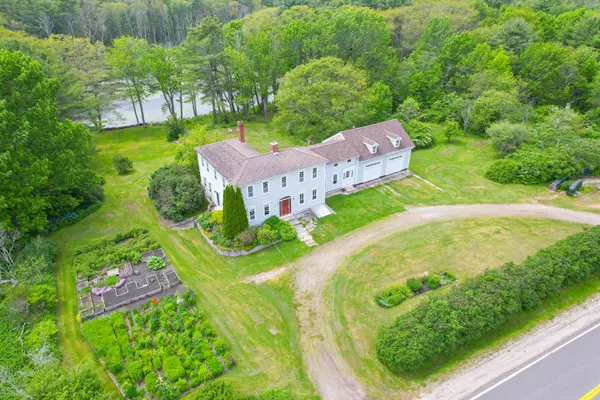 Phippsburg, ME 04562,511 Main RD