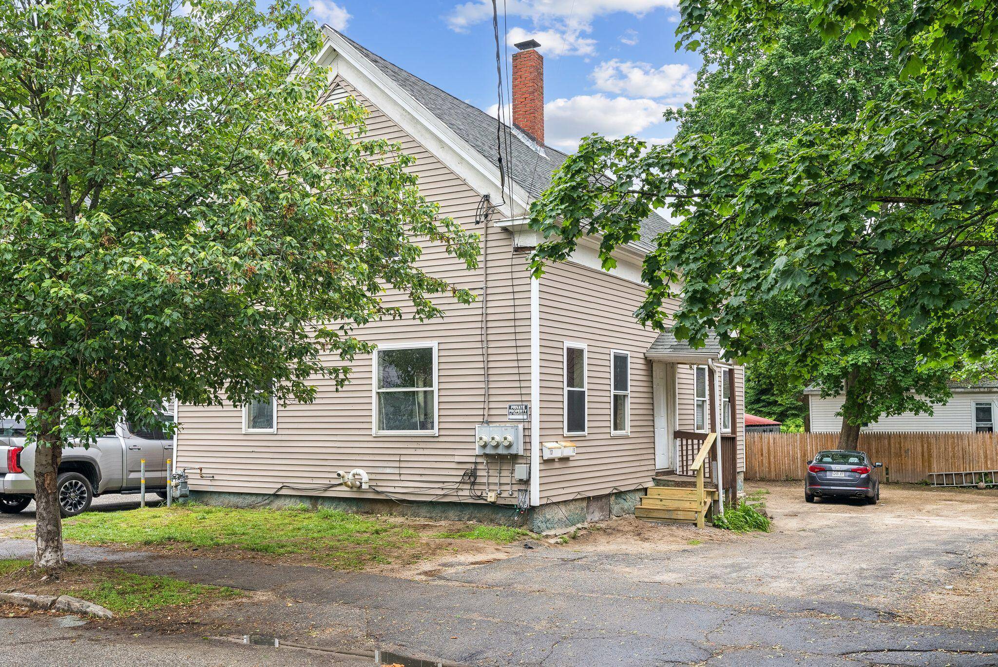 Auburn, ME 04210,13-15 James ST