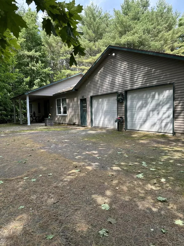 Corinna, ME 04928,242 Newport RD