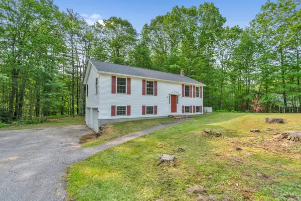 Sanford, ME 04073,2 Chippendale DR
