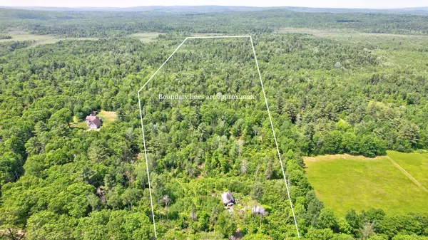 Dixmont, ME 04932,188 Cottrell RD