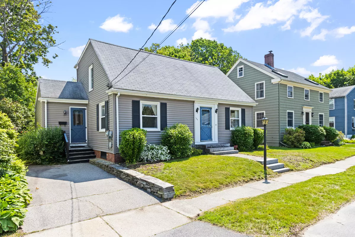 South Portland, ME 04106,194 Margaret ST