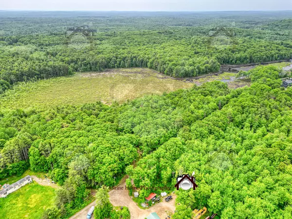 Whitefield, ME 04353,103 Clark LN