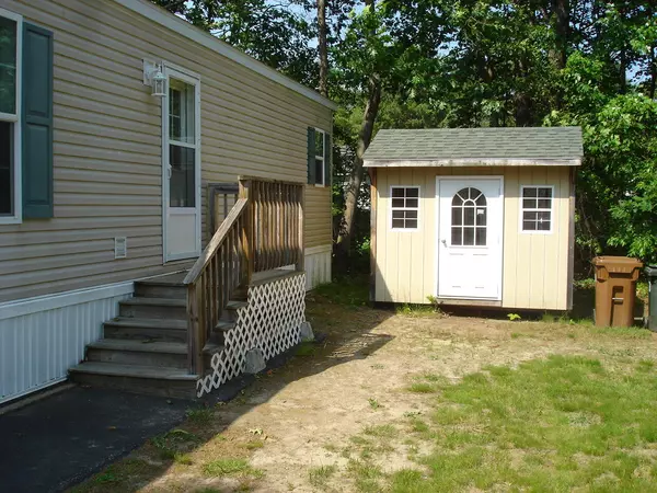 Saco, ME 04072,46 Pheasant RD