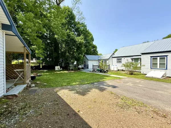 Calais, ME 04619,755 Main ST