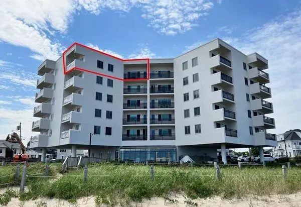 1 Cleaves ST #608, Old Orchard Beach, ME 04064