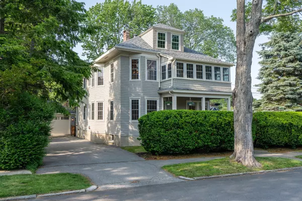 53 Clinton ST, Portland, ME 04103