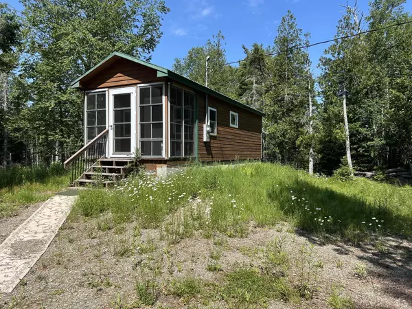 Penobscot, ME 04476,96 Evergreen WAY