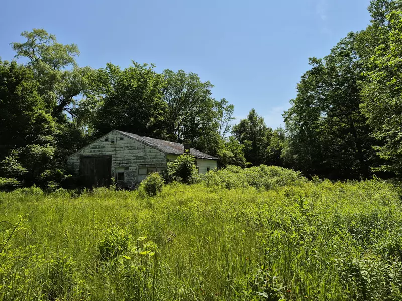 205 Plymouth AVE, Rumford, ME 04276