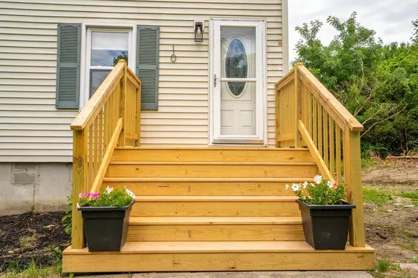 Gardiner, ME 04345,10 Fountain ST