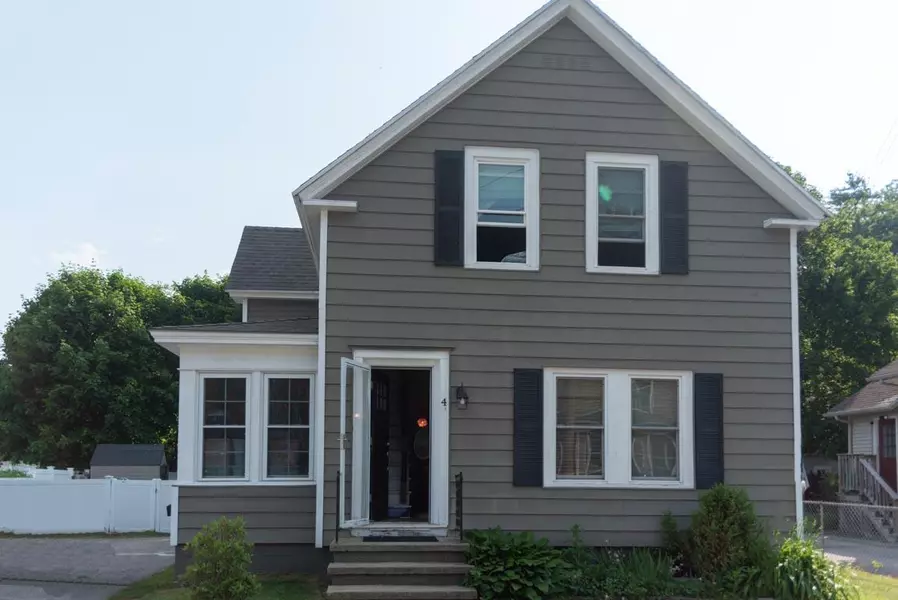 4 East ST, Sanford, ME 04073