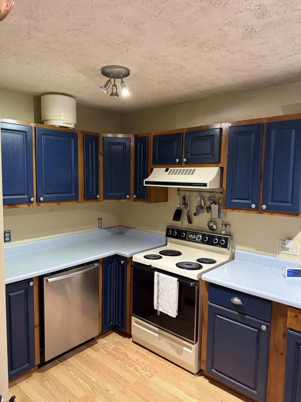 Enfield, ME 04493,333 Mohawk RD