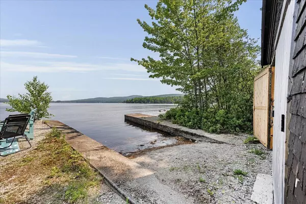 Orland, ME 04472,21 Heritage LN