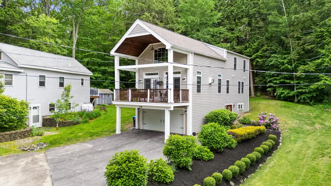 139 Vista DR, Windham, ME 04062