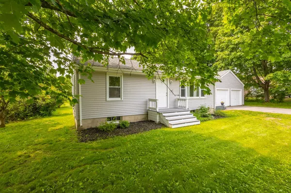 Gorham, ME 04038,126 Sebago Lake RD