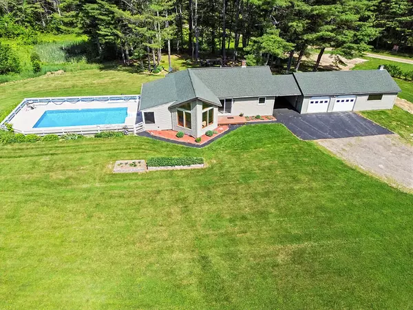 Windsor, ME 04363,60 Meadow Brook LN