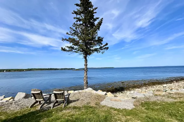 Owls Head, ME 04854,4 & 5 Anchorage LN