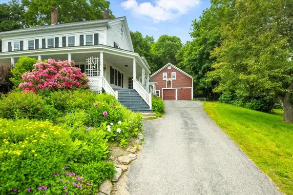 Winthrop, ME 04364,49 Old Village RD