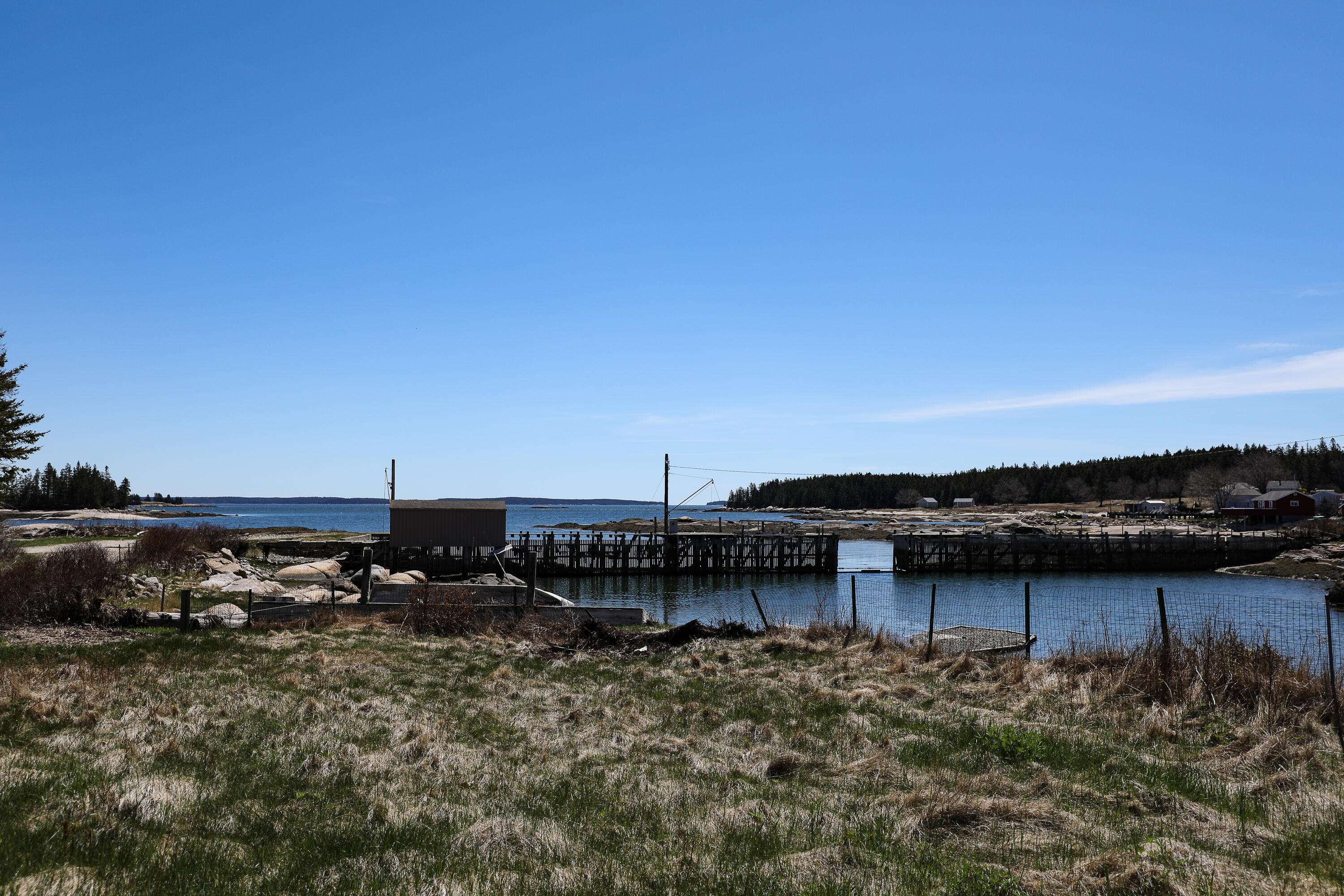 111 Old Place RD, Deer Isle, ME 04627