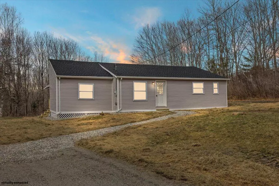 184 Jackson RD, Waldoboro, ME 04572