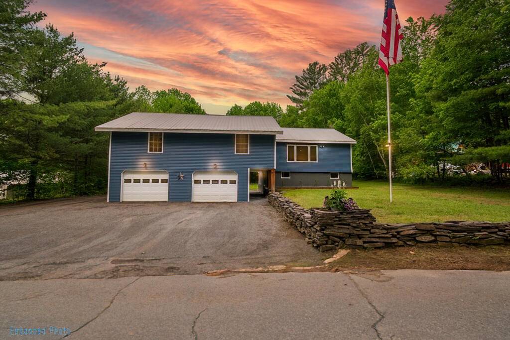 44 Donigan RD, Moscow, ME 04920