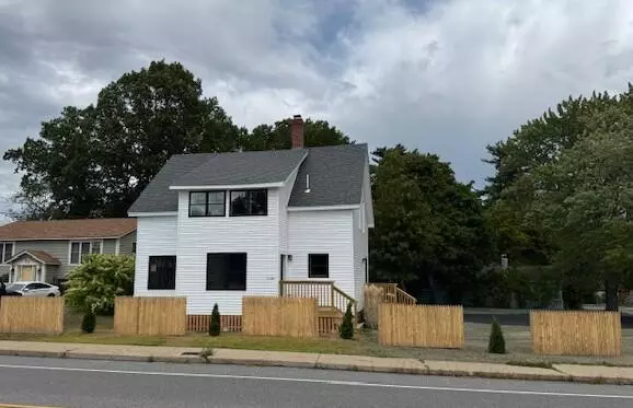 Sanford, ME 04073,1110 Main ST