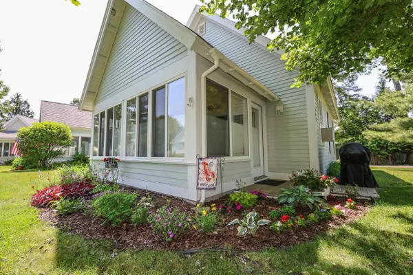 Wells, ME 04090,454 Post RD #464