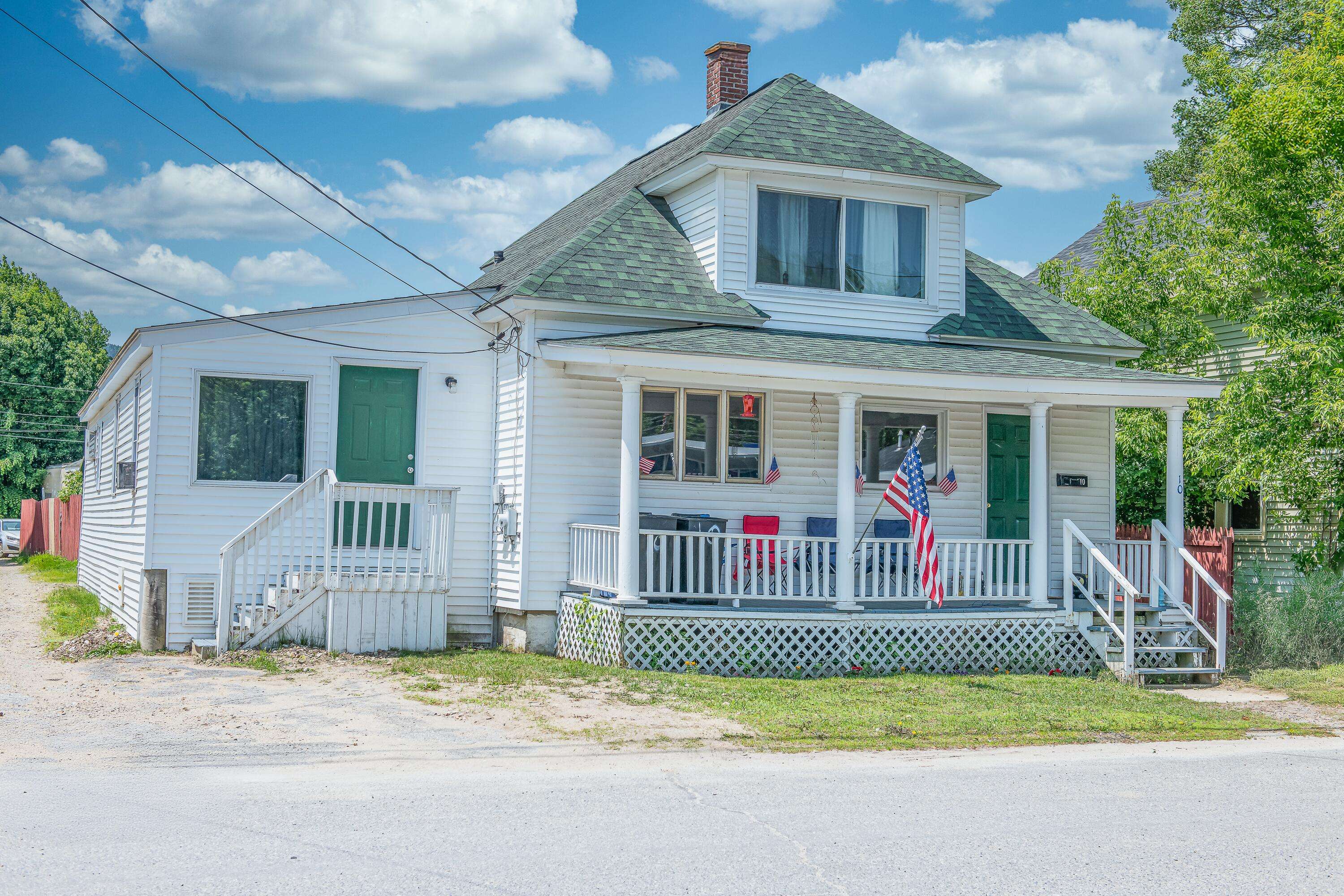 10 Riverside AVE, Mexico, ME 04257