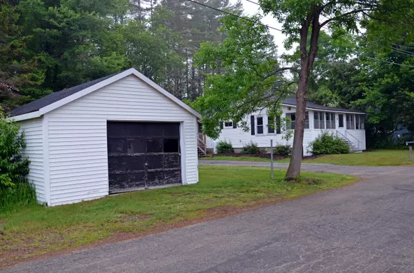 Norway, ME 04268,10 Stevens ST