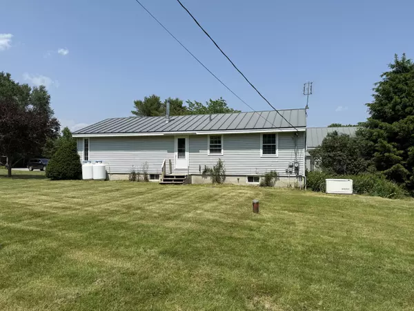 Vassalboro, ME 04989,1787 N Belfast AVE