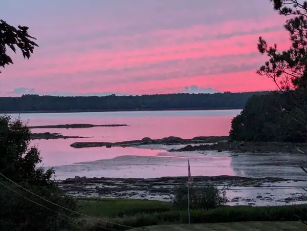 Saint George, ME 04860,701 Wallston RD