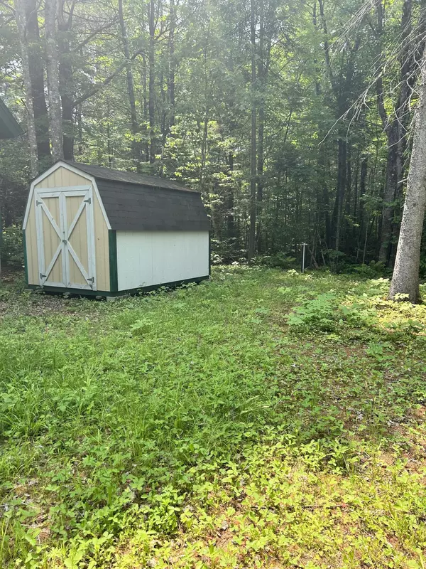 Starks, ME 04911,704 Sawyers Mills RD