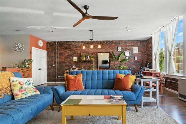 43 Lisbon ST #2B, Lewiston, ME 04240