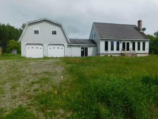 311 Frenchville Rd RD, Patten, ME 04765