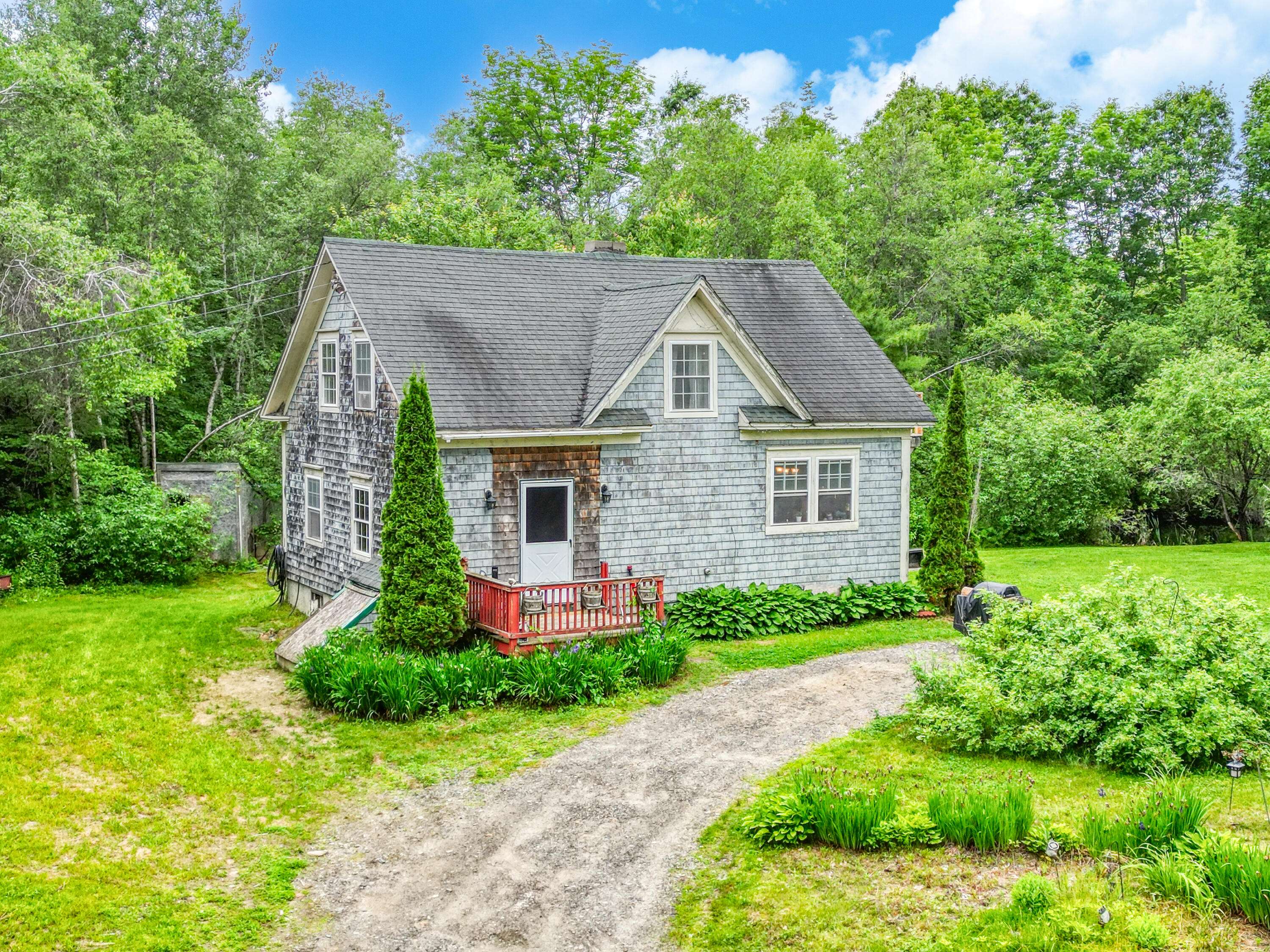 208 Benson RD, West Gardiner, ME 04345
