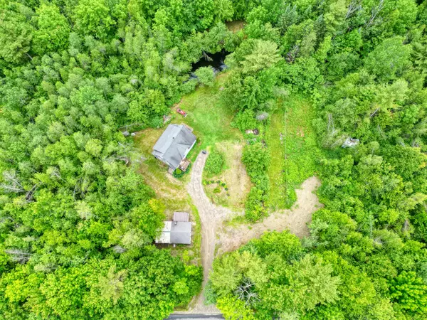 West Gardiner, ME 04345,208 Benson RD