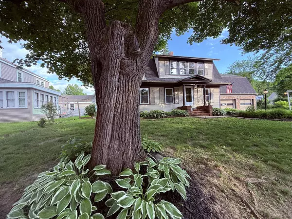 15 S RD, Brewer, ME 04412
