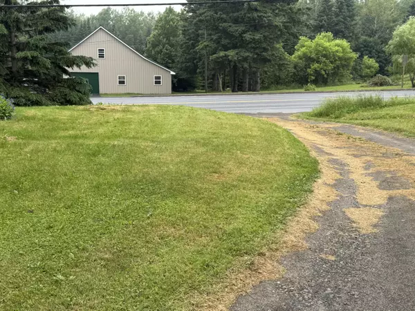 Presque Isle, ME 04769,252 Houlton RD