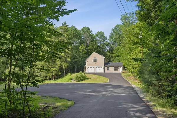 New Gloucester, ME 04260,216A Morse RD