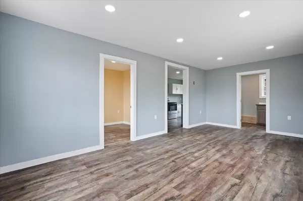 Calais, ME 04619,159 North ST