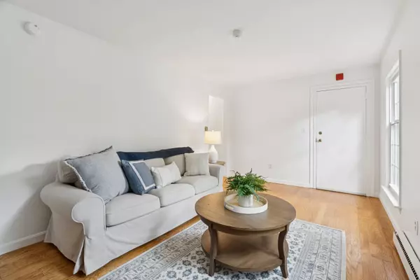 Portland, ME 04102,179 Pine ST #1B