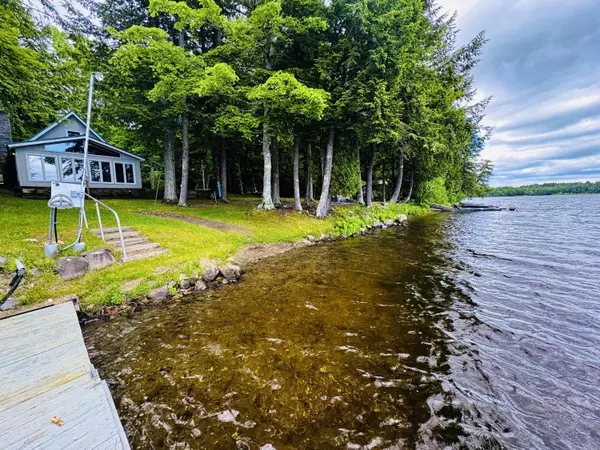 Palmyra, ME 04965,88 Whites Pond RD