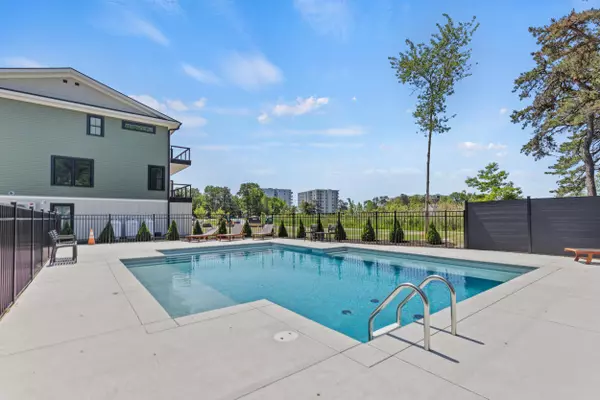 Old Orchard Beach, ME 04074,8 Overlook DR #7